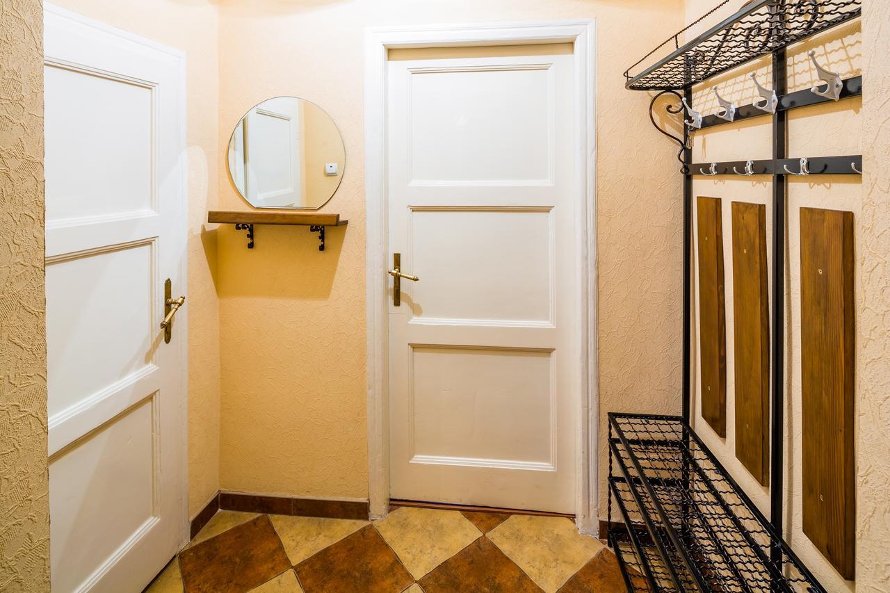 Apartment Krakivska 15 Leopoli Esterno foto