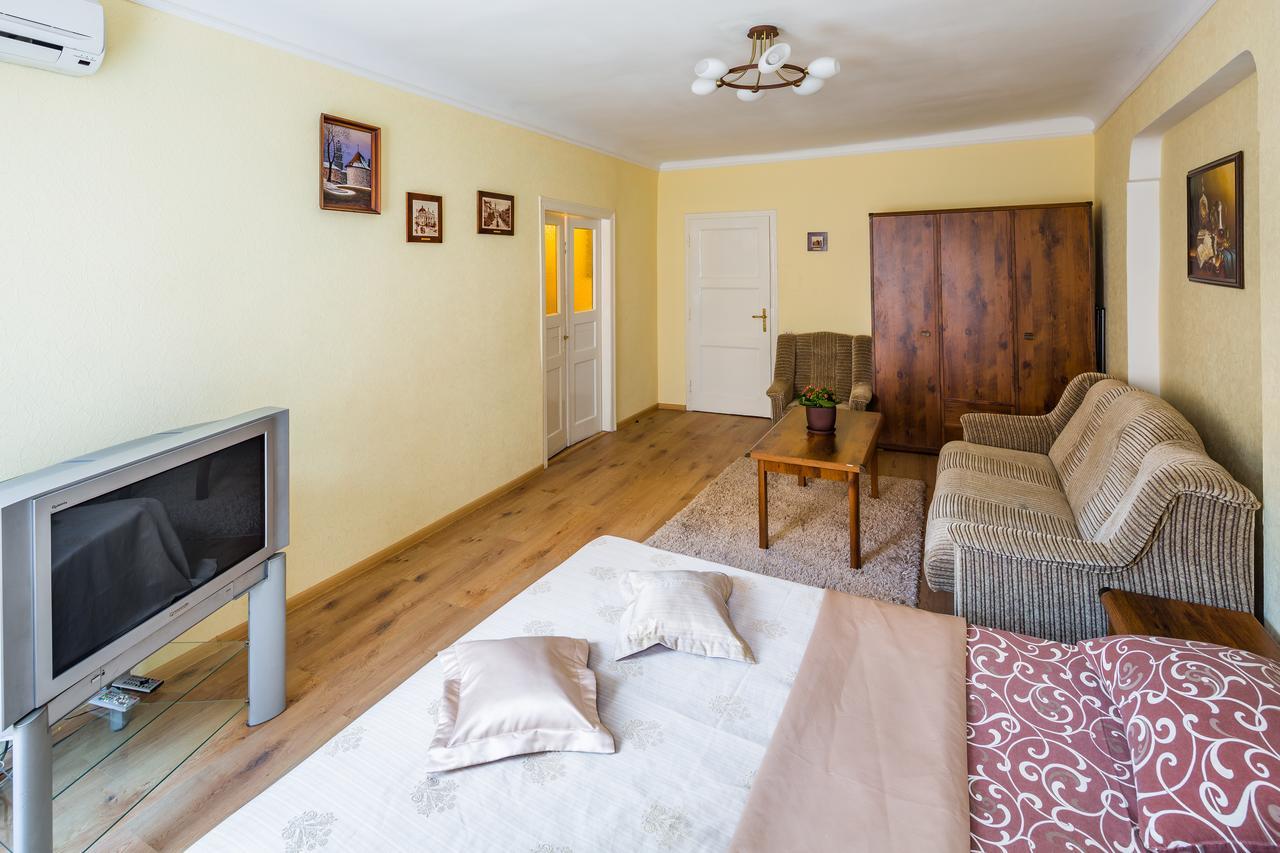 Apartment Krakivska 15 Leopoli Esterno foto